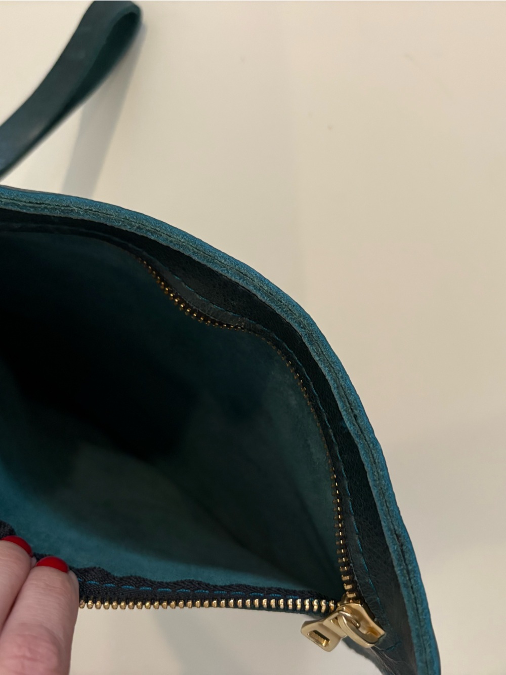 Portland Leather Goods || Deep Green Zip Pouch Wristlet - Picture 5 of 7